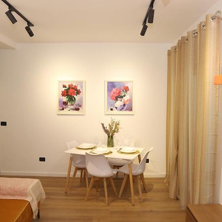 Mjolly Apartment Тирана Екстериор снимка