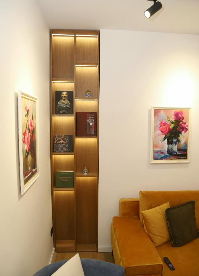 Mjolly Apartment Тирана Екстериор снимка